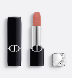 Duo parfum et maquillage